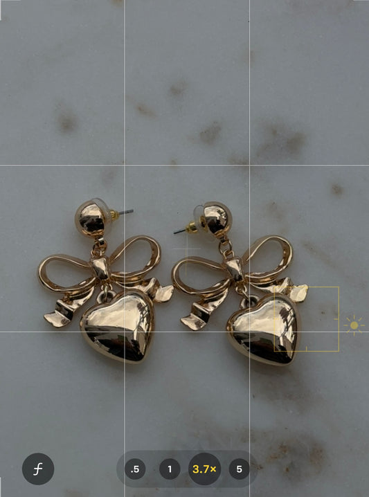 ‘DEAR PISCES’ EARRINGS